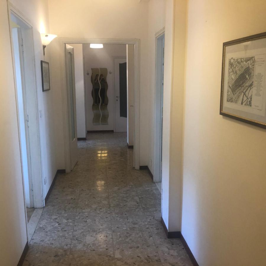 Apartment Montebello Parma Eksteriør billede