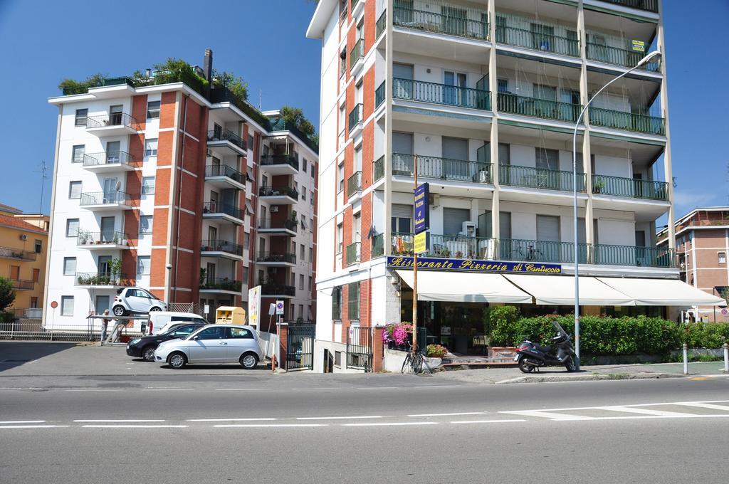 Apartment Montebello Parma Værelse billede
